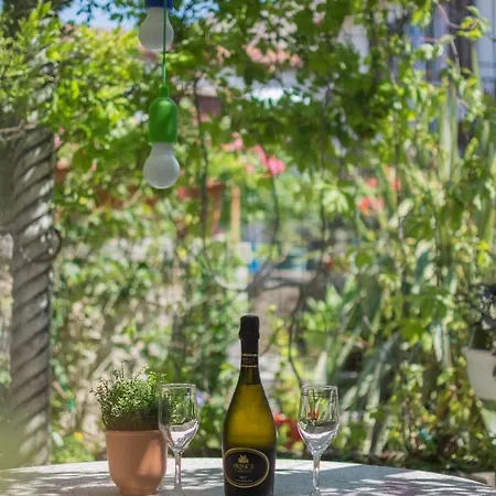 Secret Garden * Porec